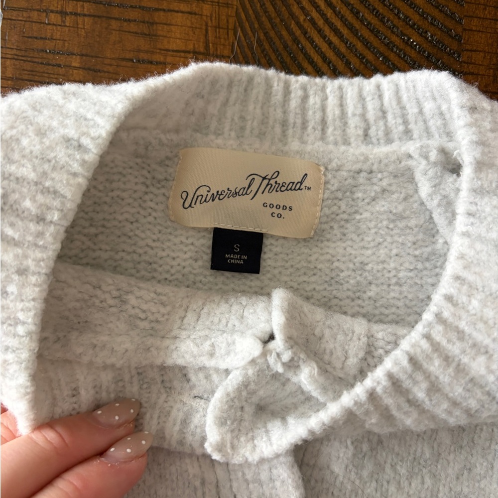 Universal Thread Cream Button-Up Cardigan - Picture 3 of 4